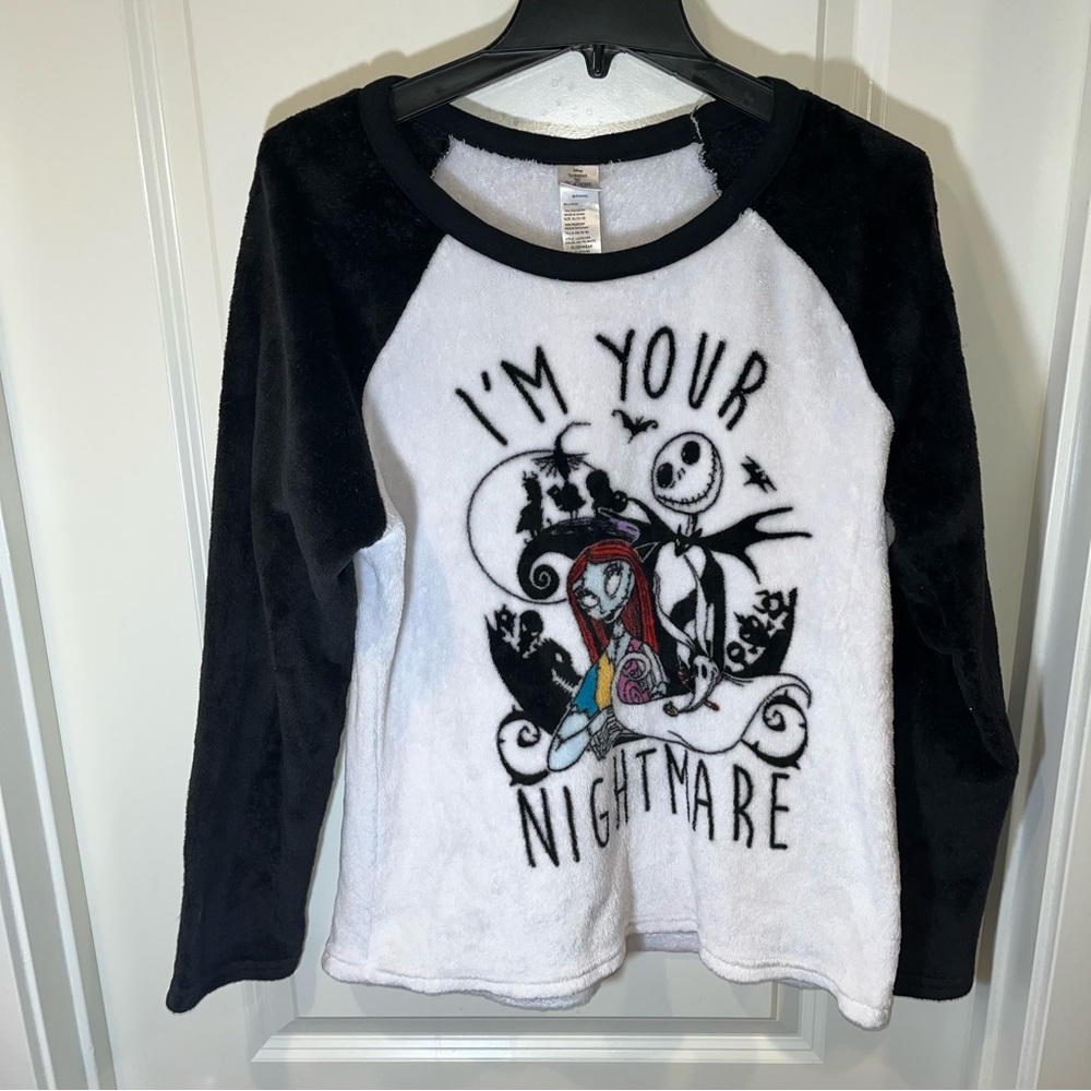 Disney Team Morton’s the nightmare before Christmas Sleepwear top size XL 16-18